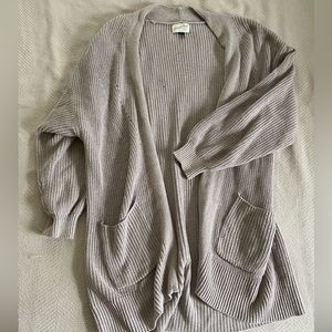 Universal Thred Large Cardigan